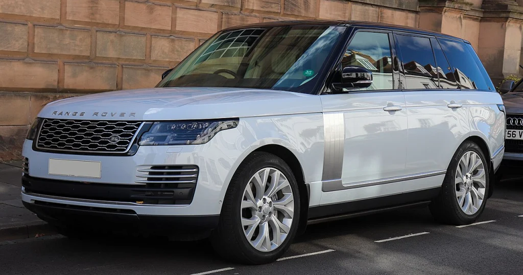 Light-colored L405 Range Rover Autobiography parked beside a street