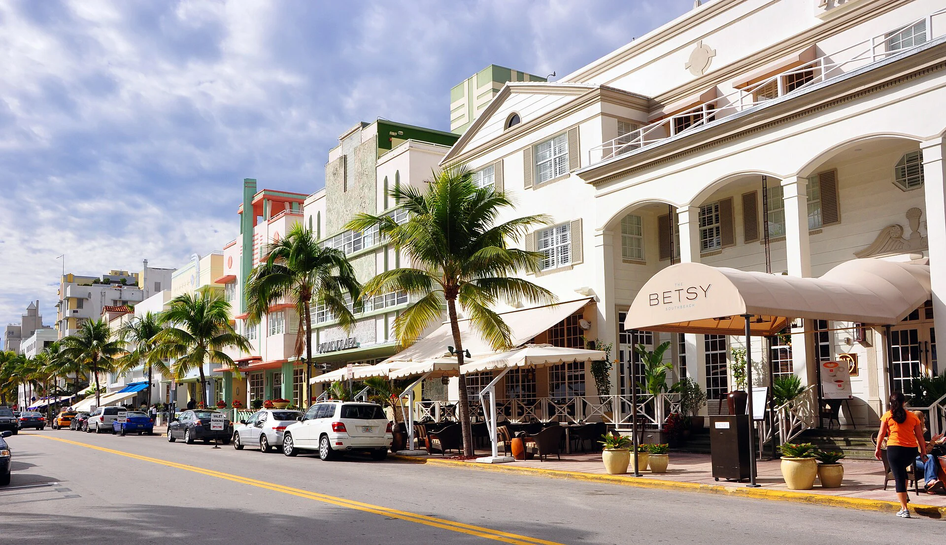 Palm trees and Art Deco hotels along Ocean Drive in Miami Beach